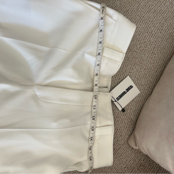 Saint Art NY 3 PIECE WHITE TUXEDO
M - Picture 14 of 14